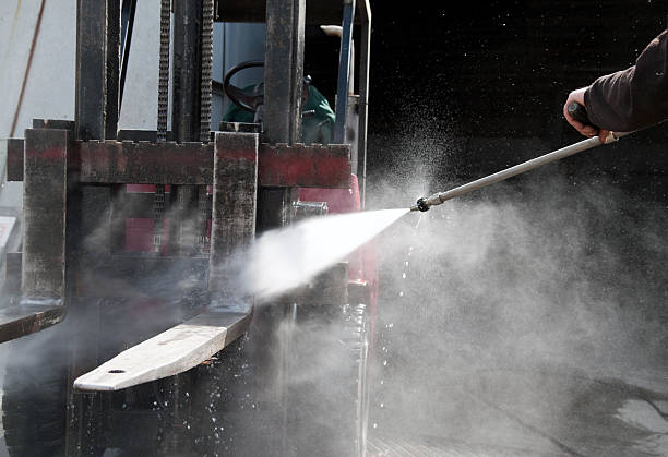 Best Deck Cleaning Services  in Bryan, OH